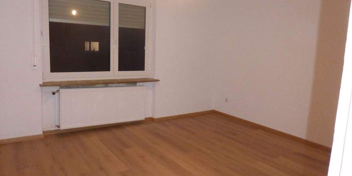 Wohnung für Singles oder ein Pärchen 4 zimmer