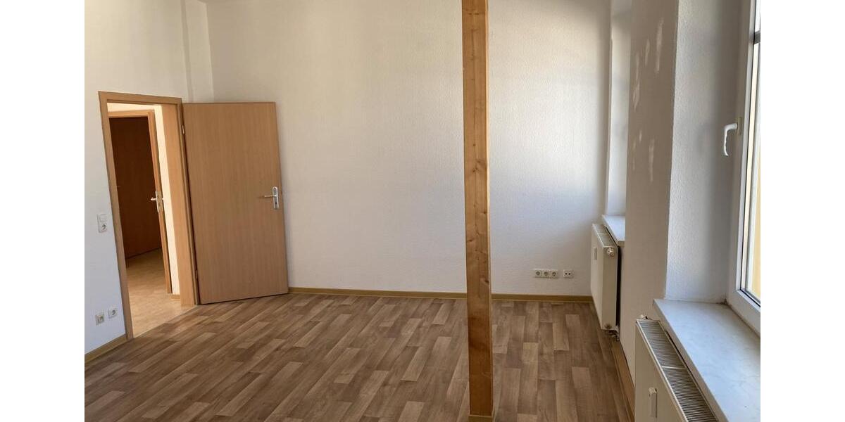 Etagenwohnung Riesa Neuweida - 4 Zimmer, 107 m&sup2;, 550&euro; | Angebot:26635368