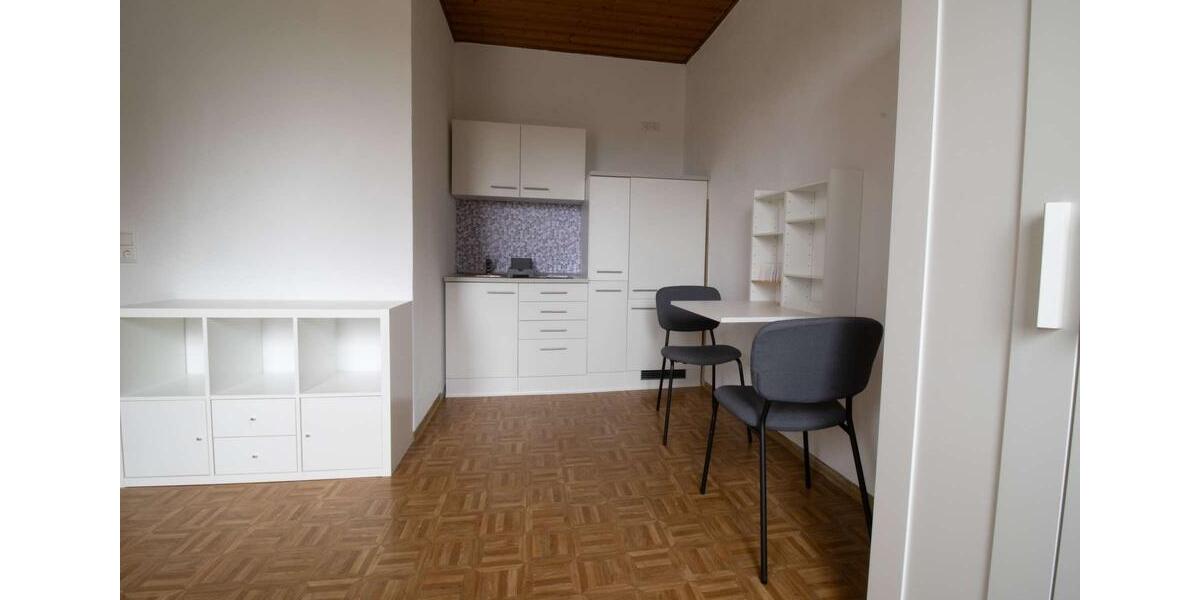 Etagenwohnung Selb - 1 Zimmer, 20 m&sup2;, 265&euro; | Angebot:24784189