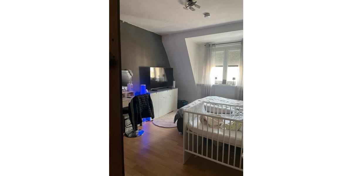 Etagenwohnung Völklingen - 4 Zimmer, 90 m&sup2;, 670&euro; | Angebot:26349882