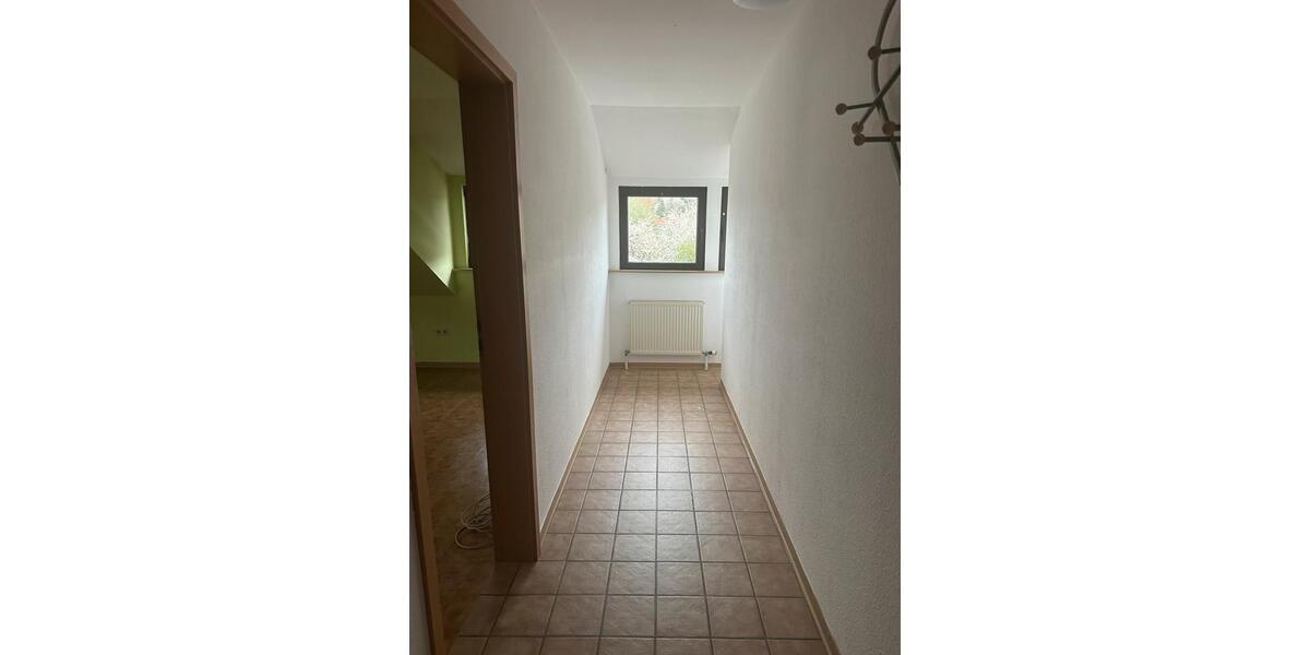 Dachgeschoßwohnung Losheim am See - 3 Zimmer, 100 m&sup2;, 850&euro; | Angebot:26582144
