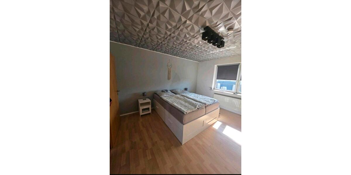 Etagenwohnung Püttlingen - 2 Zimmer, 85 m&sup2;, 650&euro; | Angebot:26132647