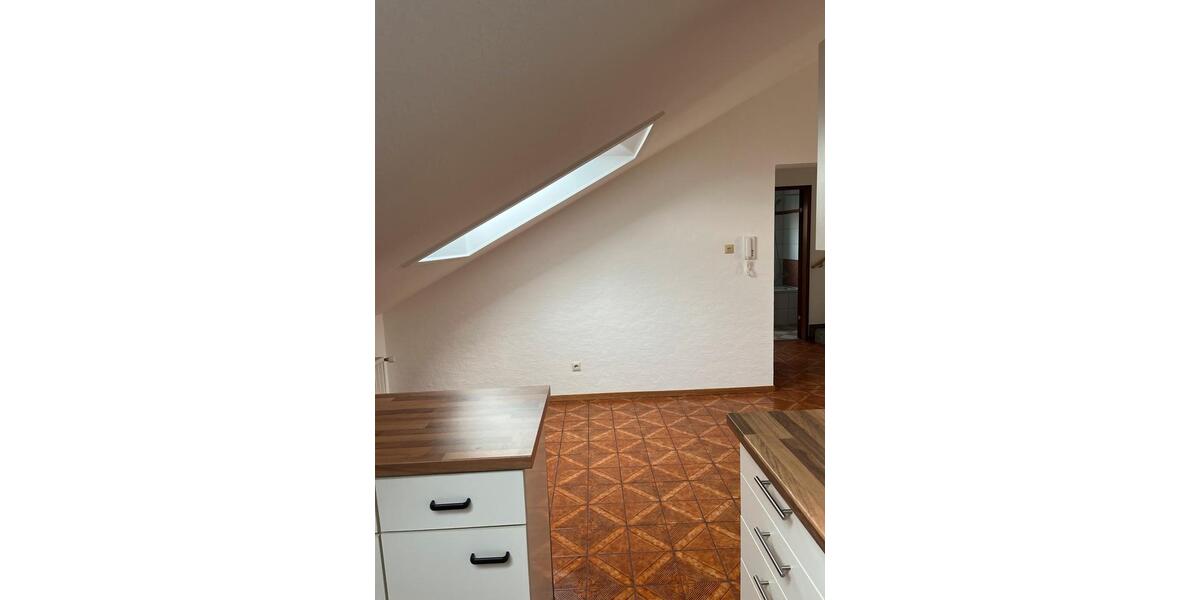 Dachgeschoßwohnung Lenningen - 3 Zimmer, 58 m&sup2;, 940&euro; | Angebot:24554499