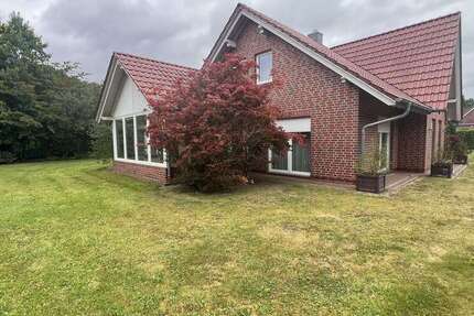 Haus Westerstede - 4 Zimmer, 161 m&sup2;, 1.200&euro; | Angebot:27291716