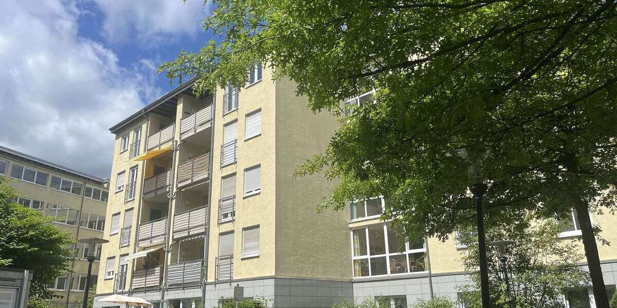 Etagenwohnung Solingen Mitte - 2 Zimmer, 66 m&sup2;, 680&euro; | Angebot:25274831