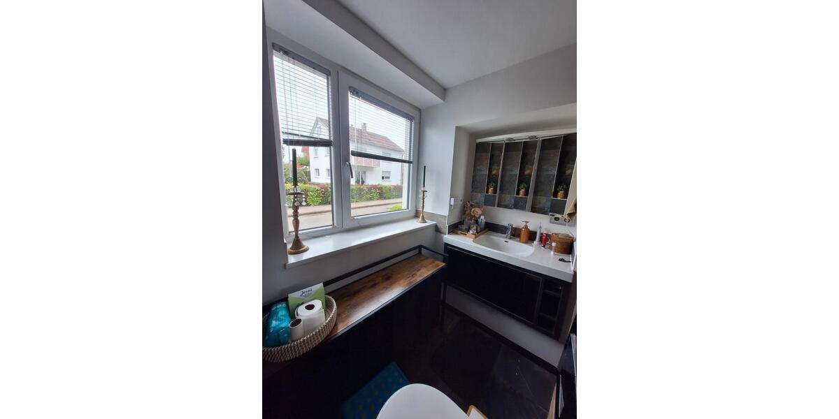 Erdgeschoßwohnung Pfullendorf - 3.5 Zimmer, 100 m&sup2;, 1.300&euro; | Angebot:26588243