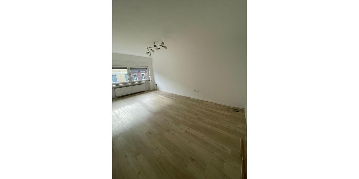 Etagenwohnung Krefeld Benrad - 4 Zimmer, 82 m&sup2;, 795&euro; | Angebot:26614585