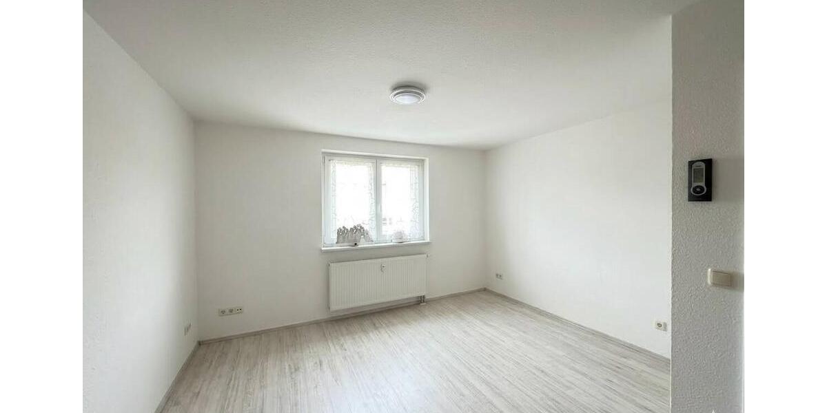 Erdgeschoßwohnung Bitterfeld-Wolfen Bitterfeld - 2 Zimmer, 57 m&sup2;, 535&euro; | Angebot:25887241