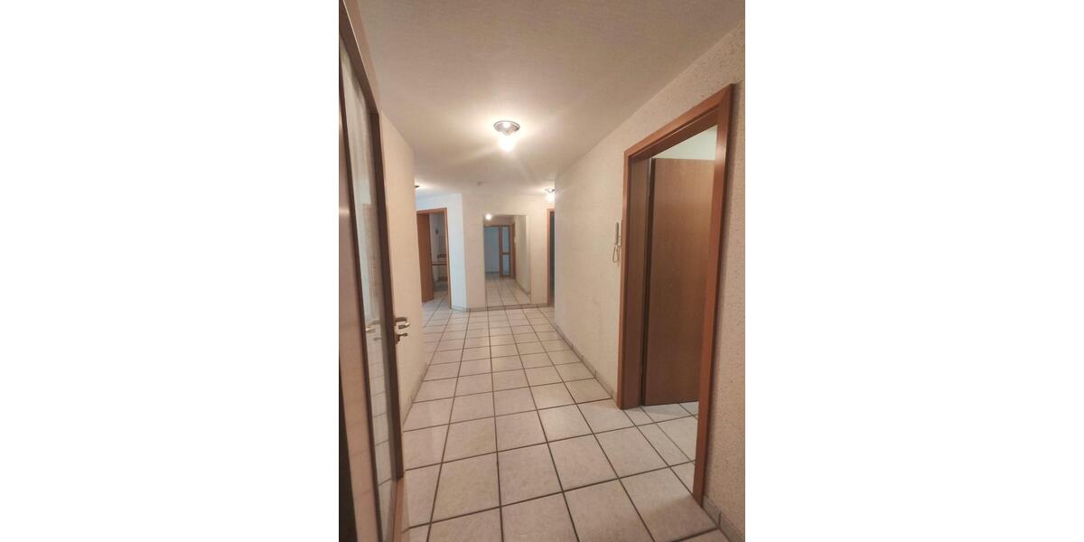 Etagenwohnung Gaggenau - 2 Zimmer, 87 m&sup2;, 920&euro; | Angebot:26562336