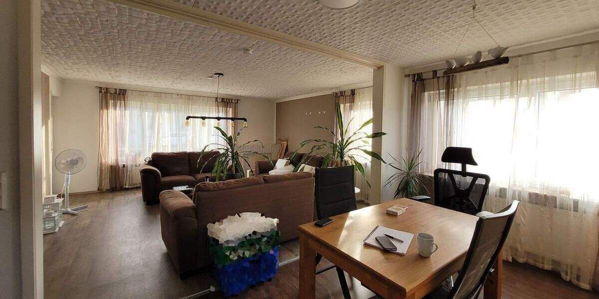 Etagenwohnung Giebelstadt Euerhausen - 4 Zimmer, 113 m&sup2;, 860&euro; | Angebot:24621031