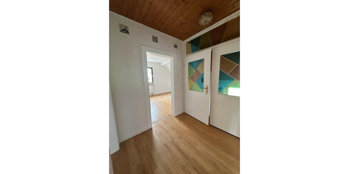 Etagenwohnung Großostheim - 4 Zimmer, 87 m&sup2;, 1.290&euro; | Angebot:25839169