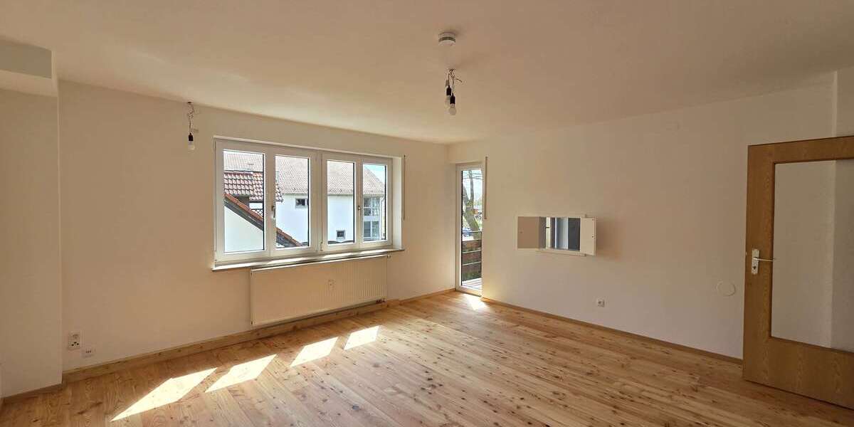 Etagenwohnung Pastetten - 4 Zimmer, 100 m&sup2;, 1.550&euro; | Angebot:26507044