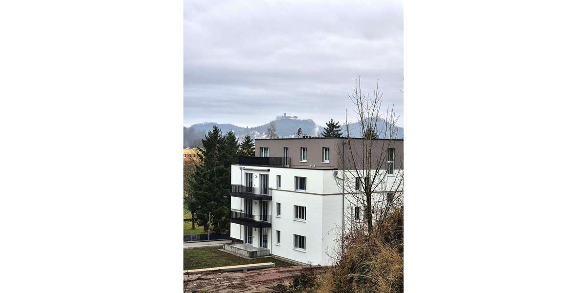 Etagenwohnung Eisenach - 3 Zimmer, 101 m&sup2;, 1.250&euro; | Angebot:26294801