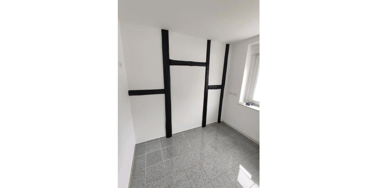 Etagenwohnung Staßfurt Löderburg - 3 Zimmer, 96 m&sup2;, 850&euro; | Angebot:24745934