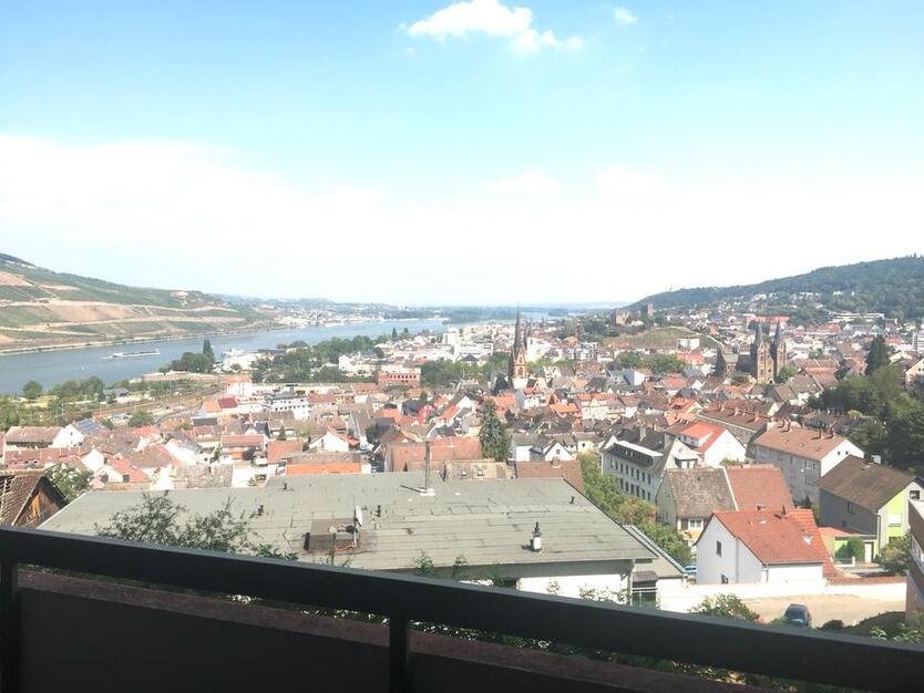 Voll ausgestattetes Apartment mit Balkon zimmer