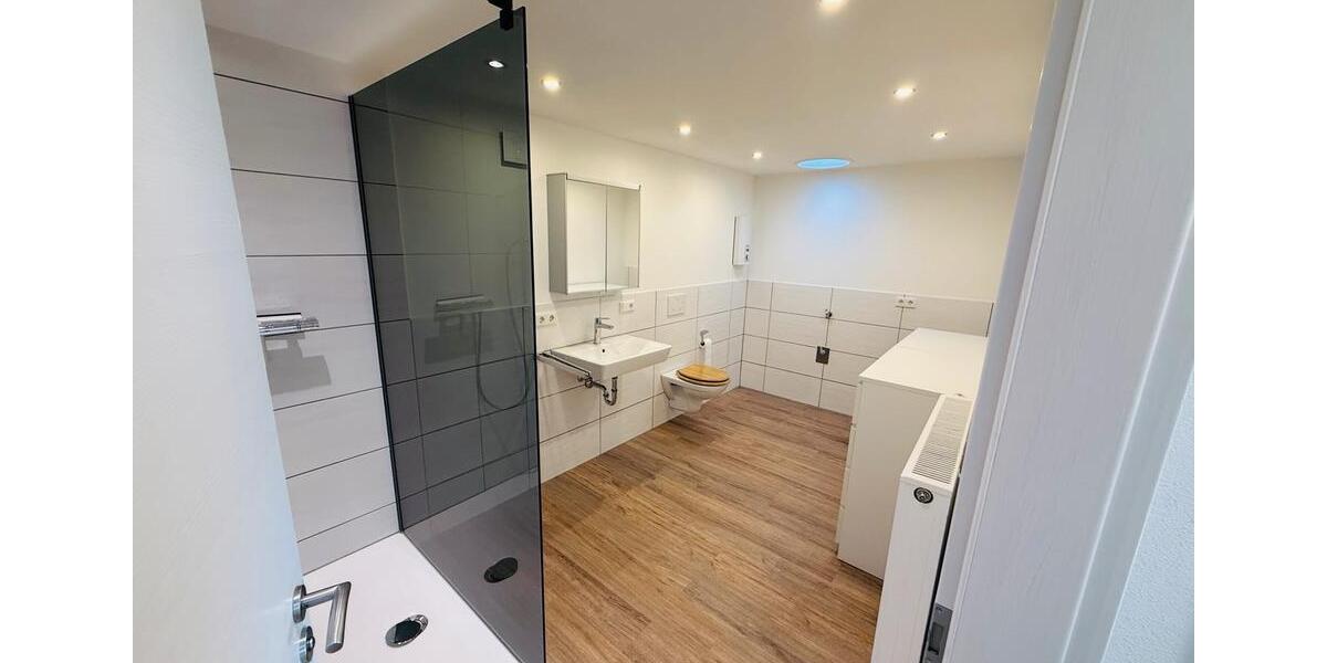Maisonettenwohnung Bad Arolsen - 4 Zimmer, 100 m&sup2;, 980&euro; | Angebot:26704603