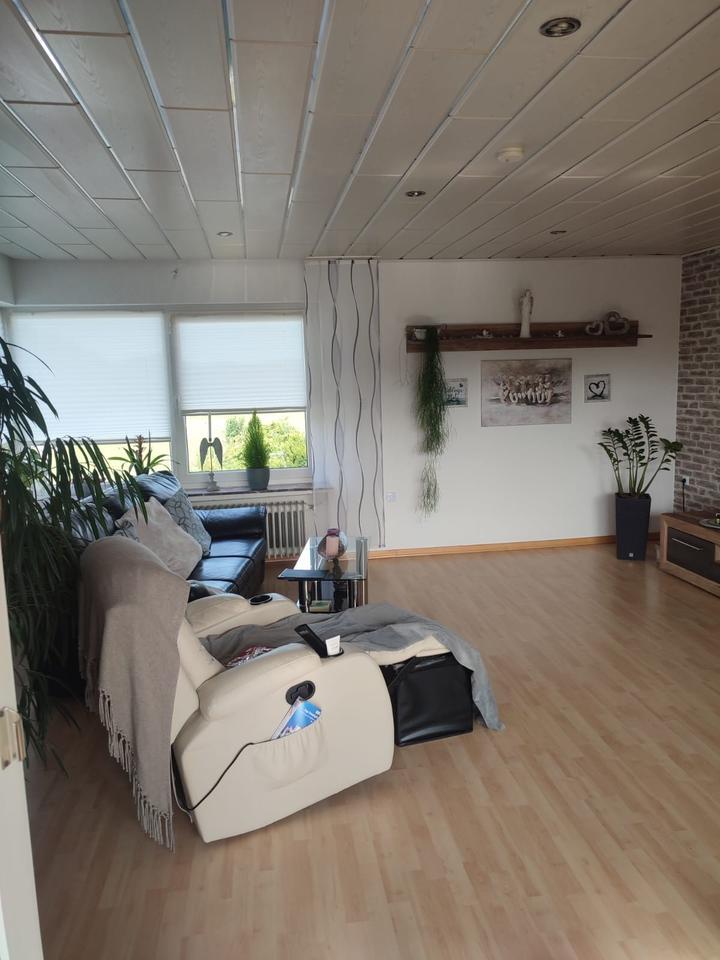 Wohnung zu vermieten in Daseburg 100 qm, hell und renoviert