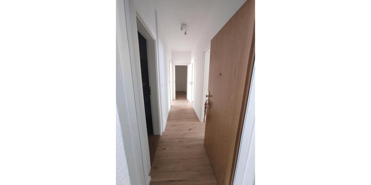 Etagenwohnung Magdeburg Leipziger Straße - 3 Zimmer, 65 m&sup2;, 468&euro; | Angebot:26279630
