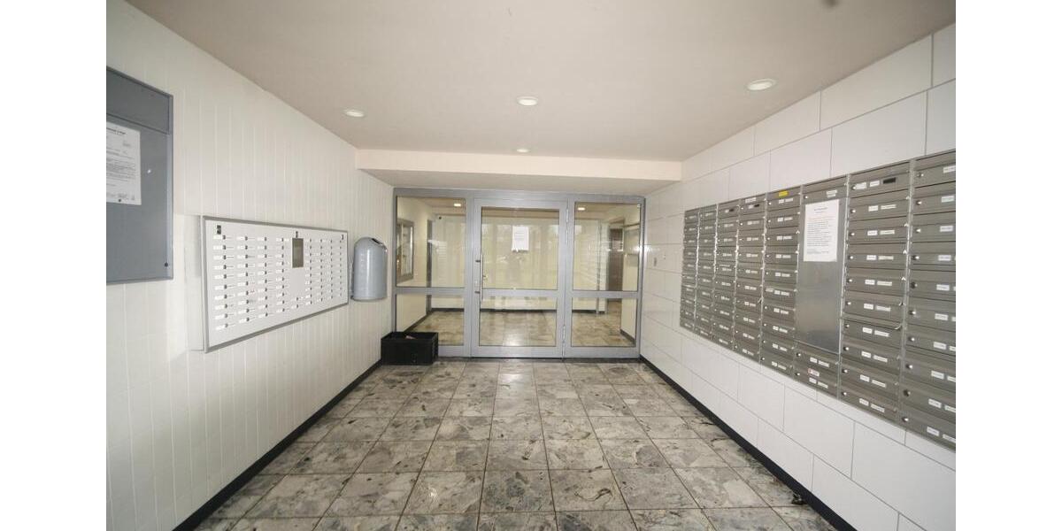 Etagenwohnung Emden Tholenswehr - 3 Zimmer, 87 m&sup2;, 850&euro; | Angebot:26379580