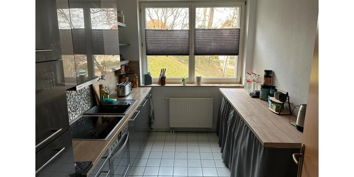 Etagenwohnung Eisenach - 2 Zimmer, 68 m&sup2;, 700&euro; | Angebot:26612252