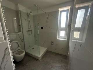 Wohnung Berlin - 3 Zimmer, 80 m&sup2;, 2.200&euro; | Angebot:27259358