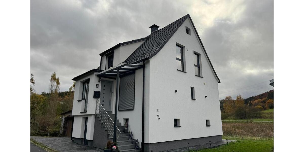 Einfamilienhaus Knüllwald - 5 Zimmer, 160 m&sup2;, 1.250&euro; | Angebot:26564672