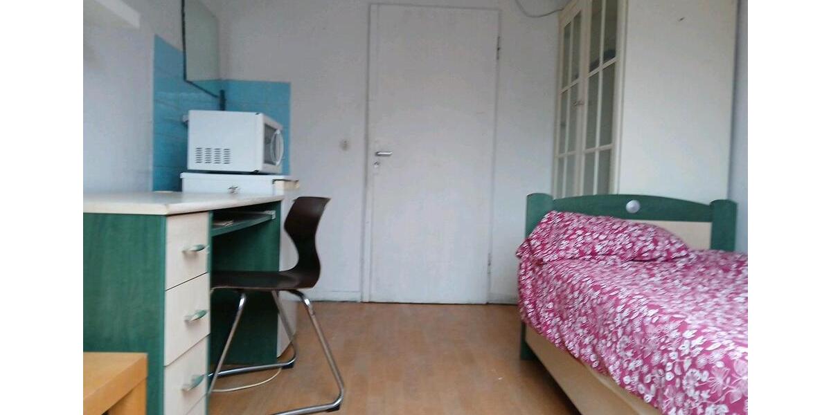 Wohnen auf Zeit Köln Lindenthal - 1 Zimmer, 24 m&sup2;, 495&euro; | Angebot:24601010