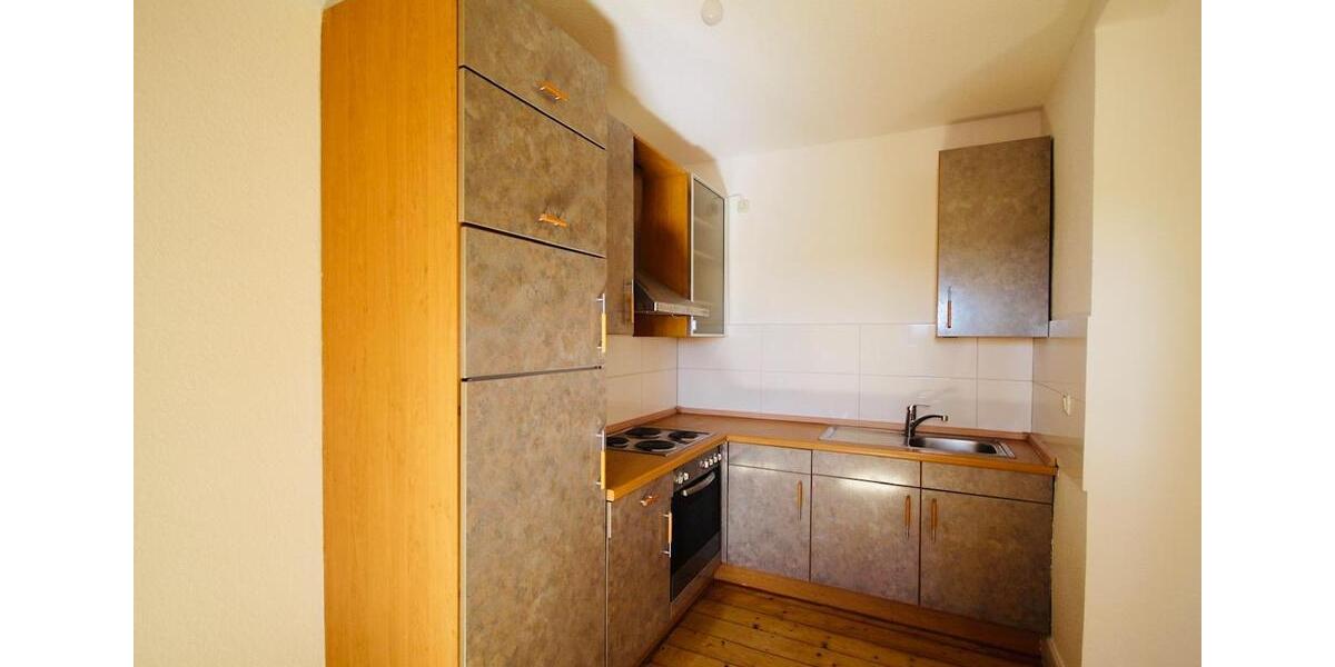 Dachgeschoßwohnung Wiesbaden - 2.5 Zimmer, 72 m&sup2;, 775&euro; | Angebot:26544969