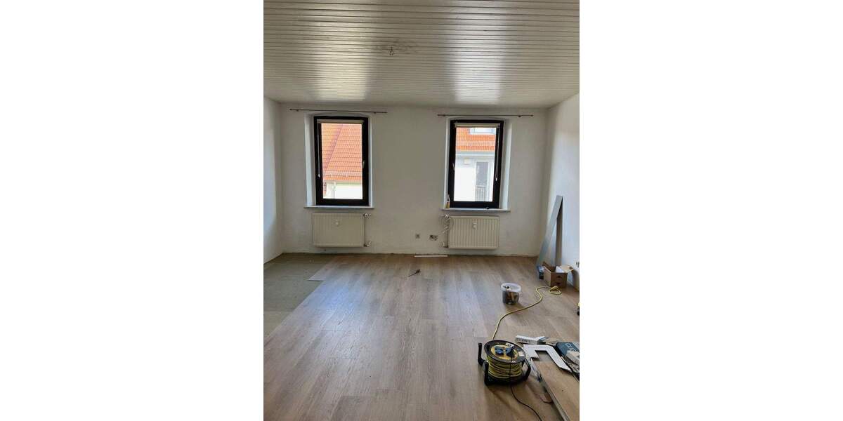 Etagenwohnung Schweinfurt Altstadt - 2 Zimmer, 84 m&sup2;, 840&euro; | Angebot:25250685