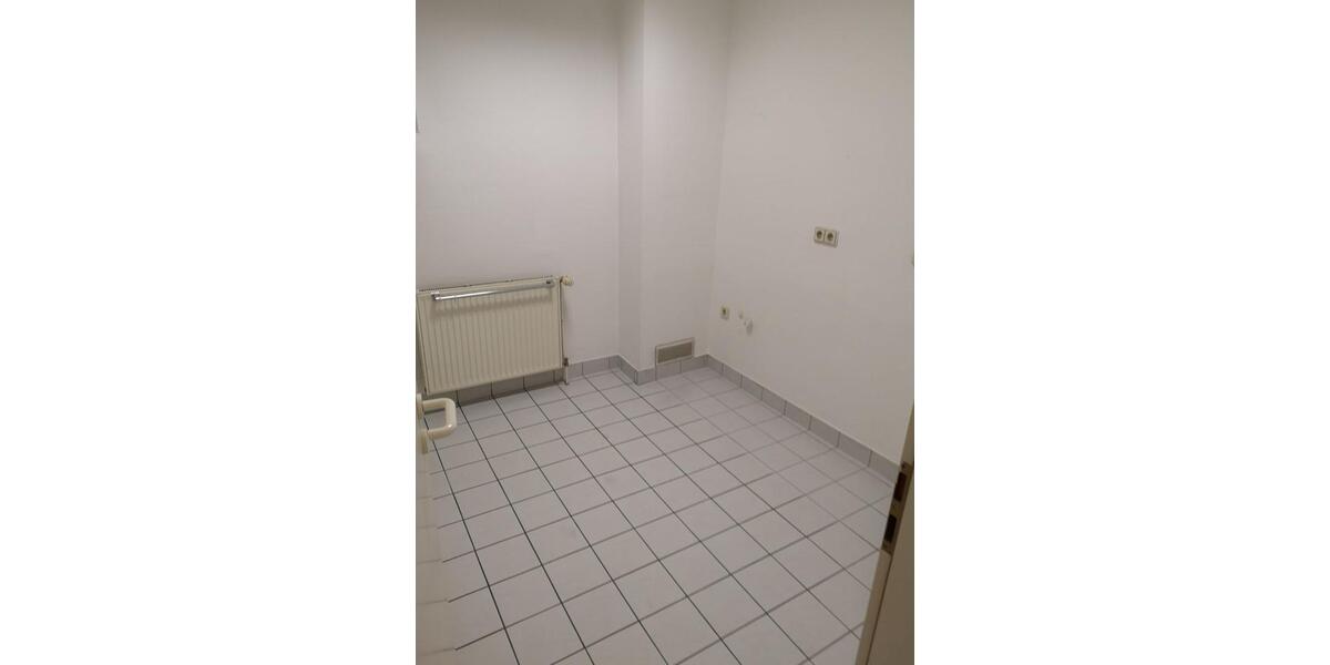 Gewerbeobjekt Dessau-Roßlau Dessau - 650&euro; | Angebot:24654559