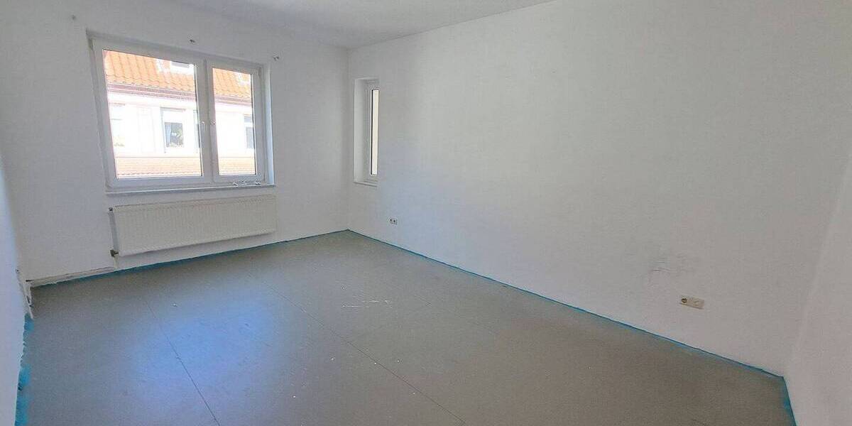 Etagenwohnung Bremerhaven Geestemünde - 4 Zimmer, 90 m&sup2;, 600&euro; | Angebot:26503150