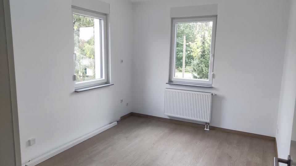 Etagenwohnung Stendal - 4 Zimmer, 121 m&sup2;, 1.150&euro; | Angebot:25540641