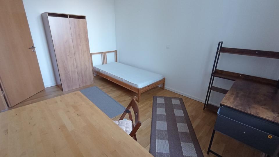 Wohnen auf Zeit Groß Köris - 3 Zimmer, 87 m&sup2;, 107&euro; | Angebot:24702714