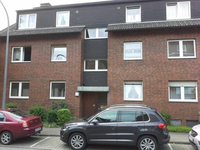 3 12 Raum DG-Wohnung in Gelsenkirchen-Erle mit Balkon