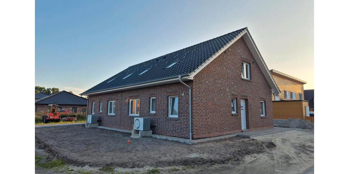 Neubau KfW40 DHH 125m² Erstbezug im Saterland 4 zimmer