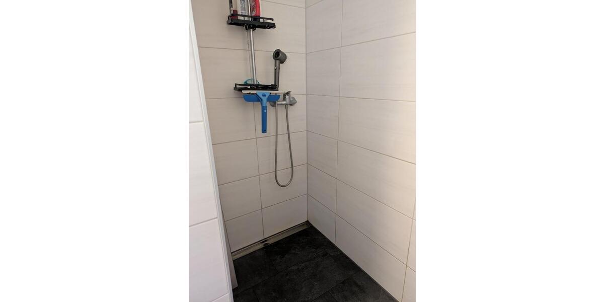 3 Zimmer Küche Bad, Erdgeschosswohnung - Gießen-Wieseck 3 zimmer