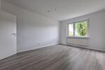 Erdgeschoßwohnung Bad Liebenwerda - 3 Zimmer, 65 m&sup2;, 350&euro; | Angebot:26563434