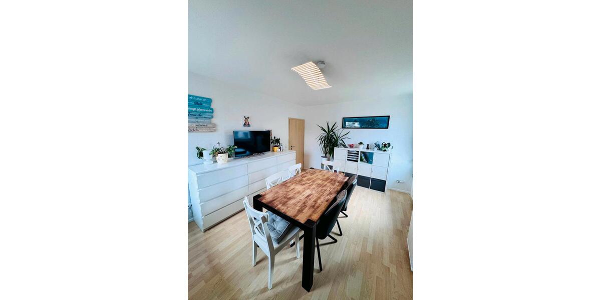 Etagenwohnung Bad Wildungen - 3 Zimmer, 74 m&sup2;, 740&euro; | Angebot:25285672