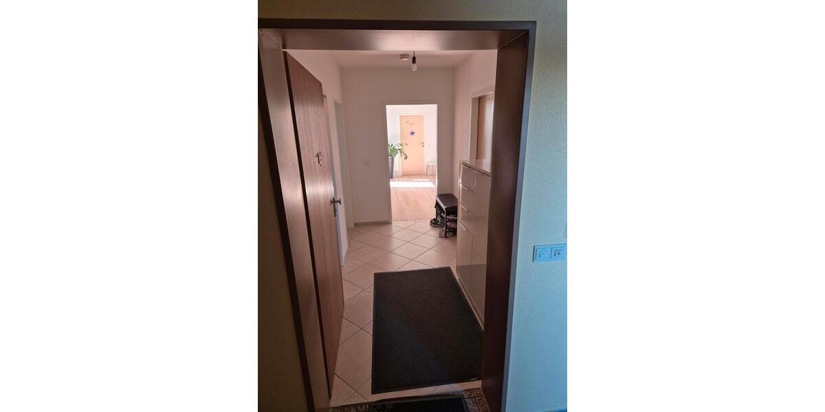 Etagenwohnung Waldkraiburg - 2 Zimmer, 63 m&sup2;, 900&euro; | Angebot:26115392