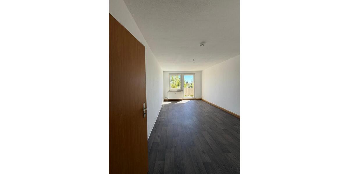 Etagenwohnung Gräfenhainichen - 3 Zimmer, 59 m&sup2;, 380&euro; | Angebot:26490789