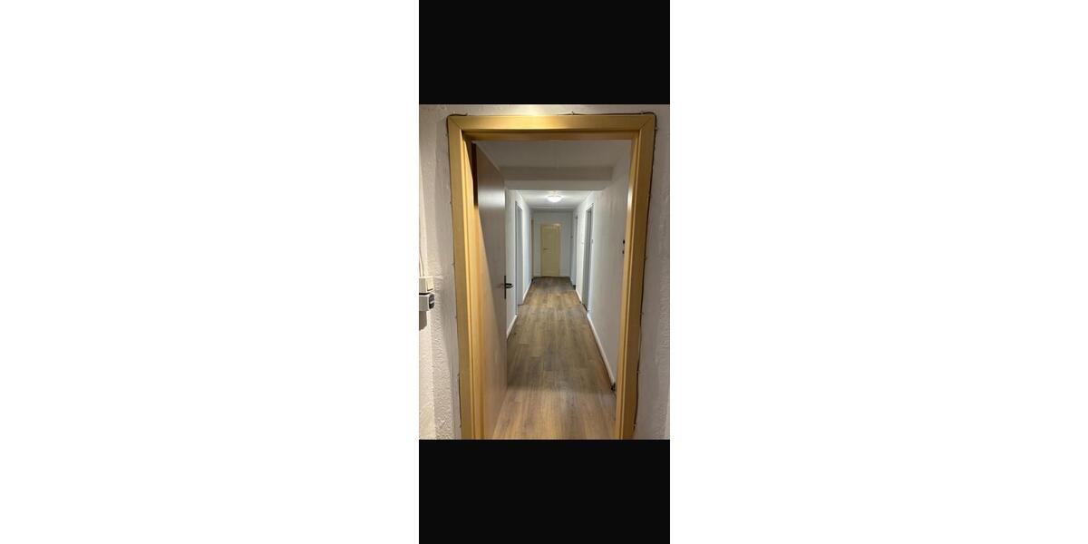 Dachgeschoßwohnung Bielefeld - 4 Zimmer, 102 m&sup2;, 1.600&euro; | Angebot:24741257