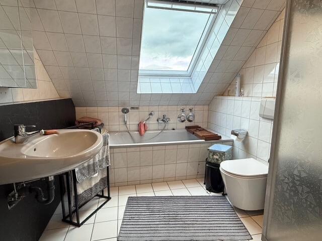 Dachgeschoßwohnung Wernigerode - 2 Zimmer, 62 m&sup2;, 690&euro; | Angebot:26068995