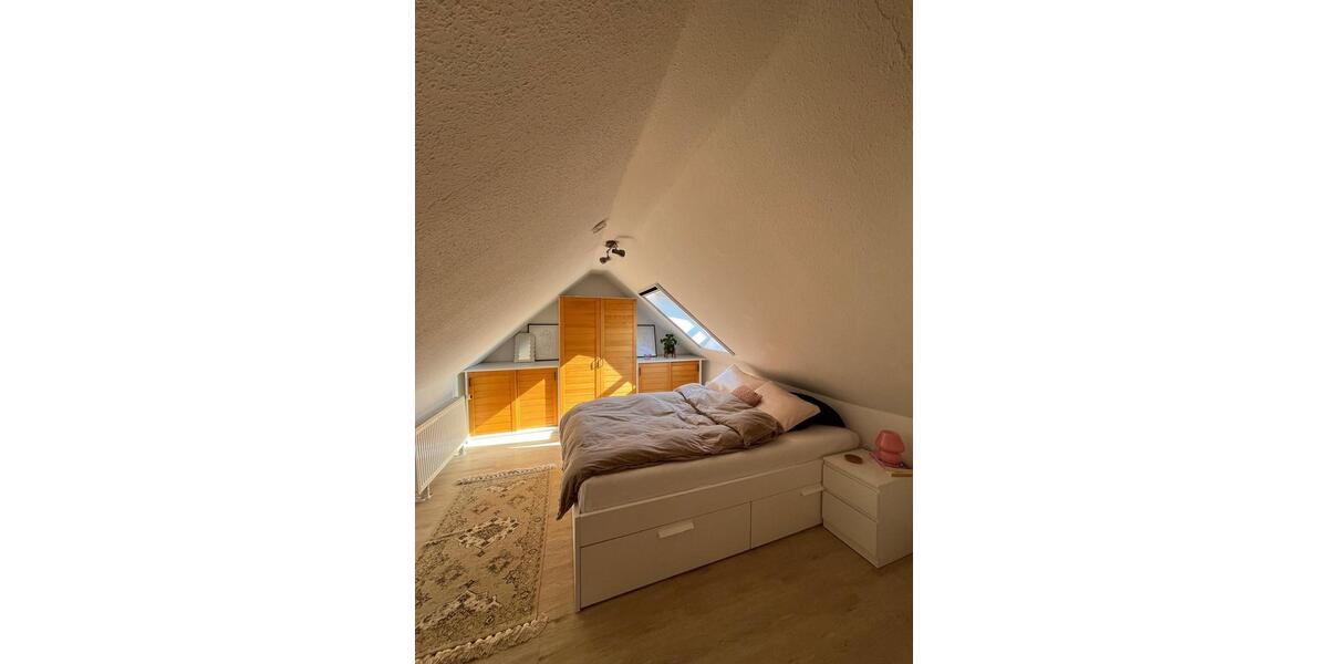 Dachgeschoßwohnung Neustadt (Hessen) - 1 Zimmer, 45 m&sup2;, 500&euro; | Angebot:26697988