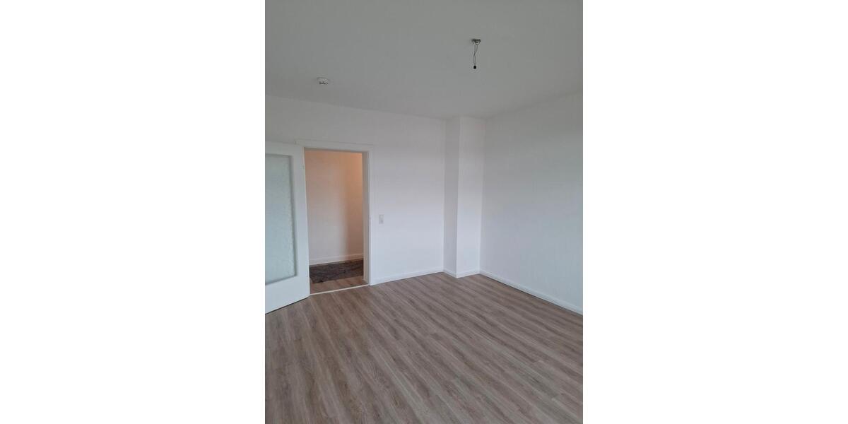 Etagenwohnung Ludwigshafen am Rhein Parkinsel - 2 Zimmer, 62 m&sup2;, 620&euro; | Angebot:26544365