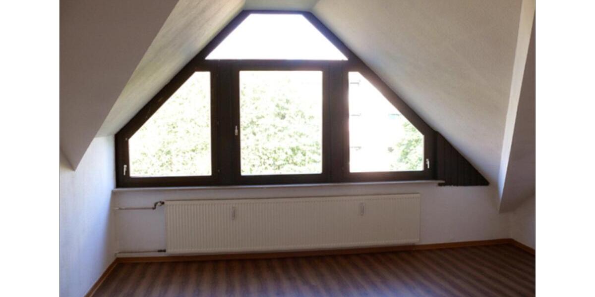 Dachgeschoßwohnung Herford - 2 Zimmer, 73 m&sup2;, 550&euro; | Angebot:25616647