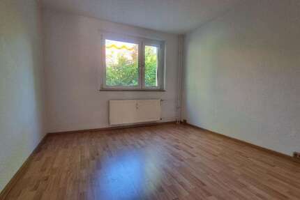 Wohnung Chemnitz Helbersdorf - 2 Zimmer, 48 m&sup2;, 290&euro; | Angebot:26765327