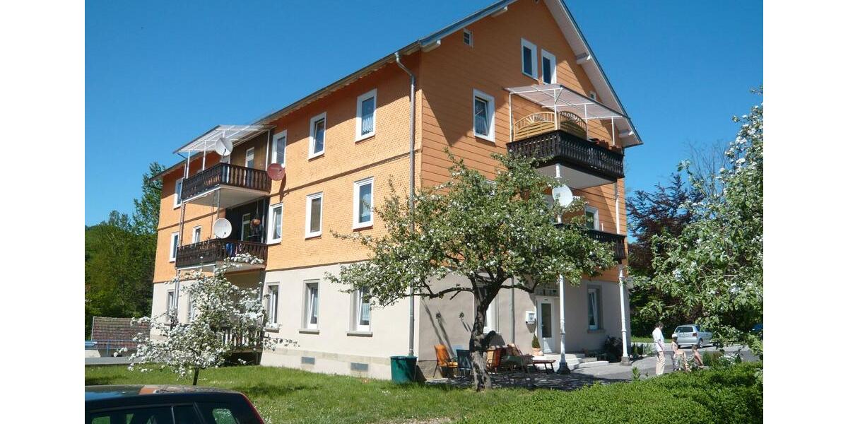 Erdgeschoßwohnung Bad Brückenau - 5 Zimmer, 144 m&sup2;, 1.000&euro; | Angebot:26281605