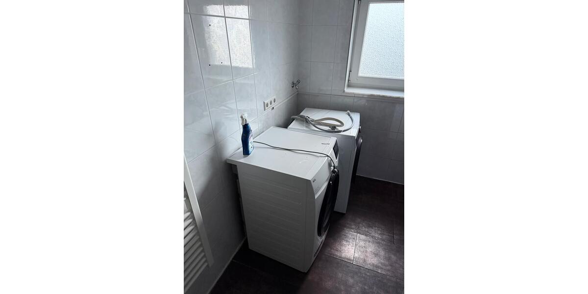 Wohnen auf Zeit Villingen-Schwenningen Schwenningen - 6 Zimmer, 205 m&sup2;, 450&euro; | Angebot:26594591