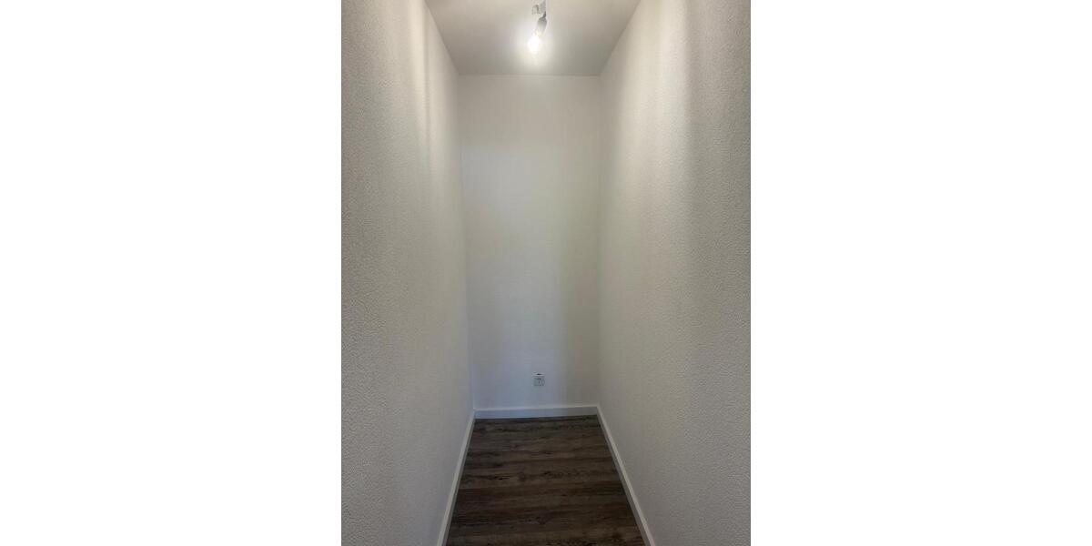 Erdgeschoßwohnung Saarlouis - 2 Zimmer, 85 m&sup2;, 850&euro; | Angebot:26496438
