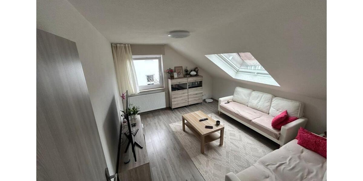 Dachgeschoßwohnung Gingen an der Fils - 3 Zimmer, 58 m&sup2;, 770&euro; | Angebot:25887904